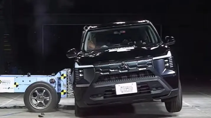 Mitsubishi Destinator 2026 đạt 5 sao ASEAN NCAP